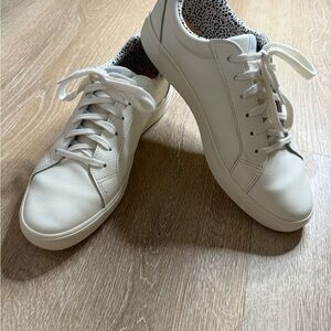 Keds Women's Pursuit Lace Up Fashion Sneaker - size 11